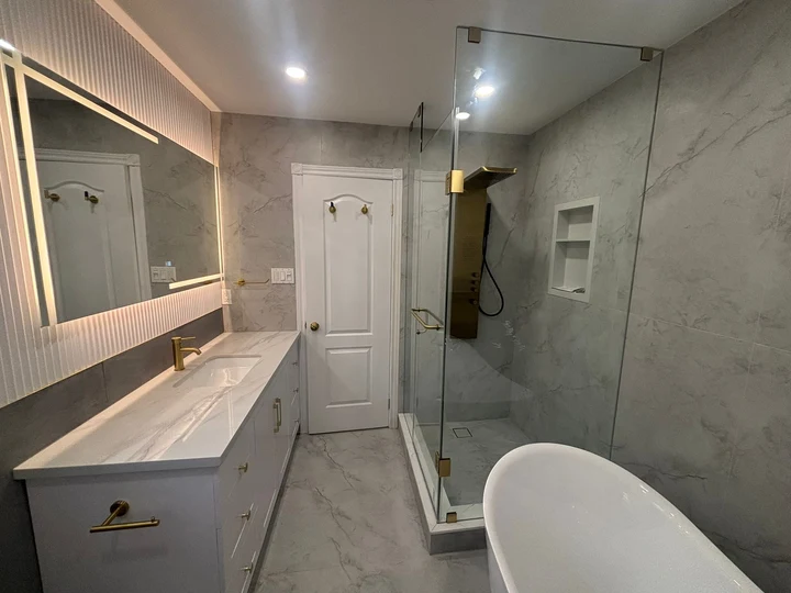 Everyday Luxury - Modern Luxury Bathrooms  in Mississauga - Bathroom project in Mississauga, Ontario by B3 Interiors