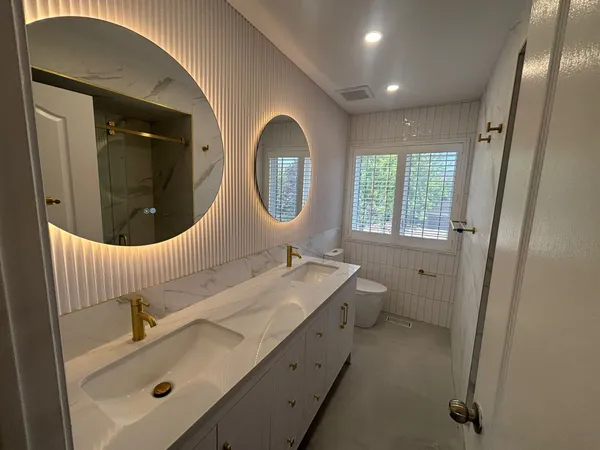 Spa-like bathroom renovation Mississauga